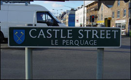 Le Perquage
