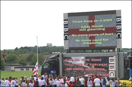 big_screen_football.jpg