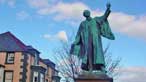 Cofgolofn Thomas Edward Ellis yn y Bala